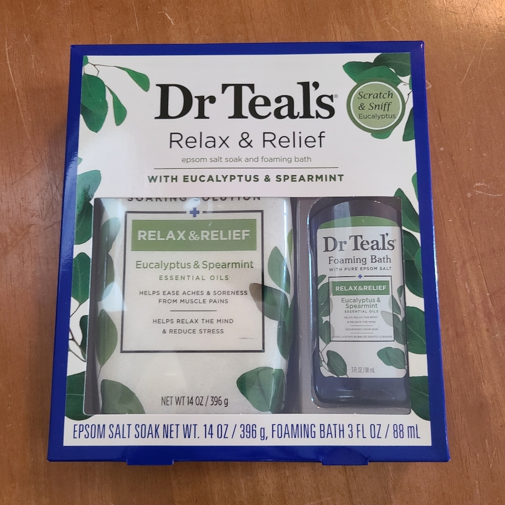 Dr. Teal's Relax & Relief Epsom Salt Soak & Foaming Bath